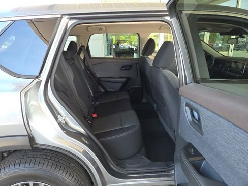 Used 2021 Nissan Rogue S AWD/4WD image 48