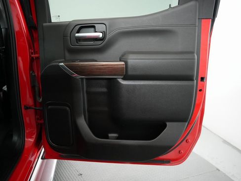 Used 2019 Chevrolet Silverado 1500 RST w/ All-Star Edition AWD/4WD image 36