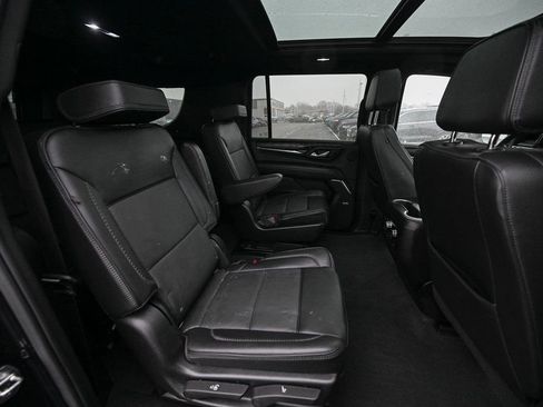 Used 2023 GMC Yukon XL Denali image 27