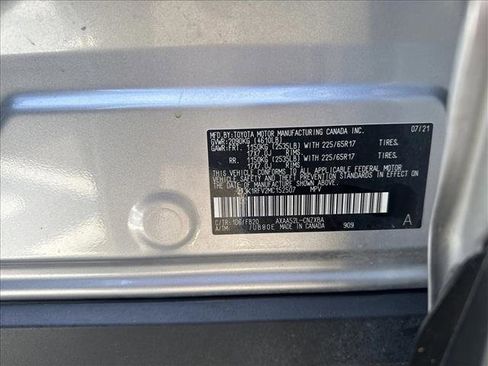 Used 2021 Toyota RAV4 LE image 25