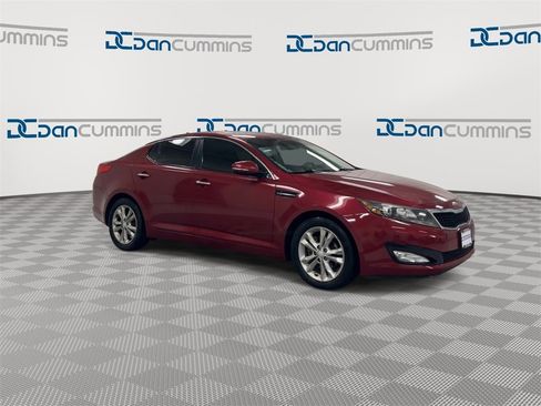 Used 2013 Kia Optima LX image 2