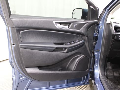 Used 2018 Ford Edge SEL w/ Equipment Group 201A image 6