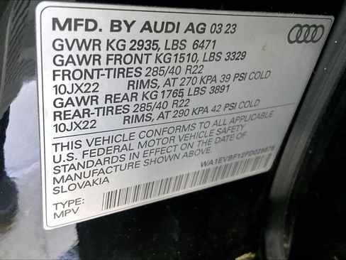 Used 2023 Audi Q8 Premium Plus w/ Premium Plus Package AWD/4WD image 19