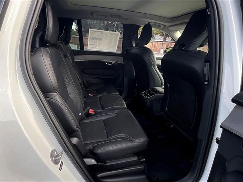 New 2026 Volvo XC90 B6 Ultra w/ Protection Package image 27