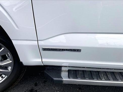 Used 2024 Ford F150 Lariat AWD/4WD image 7