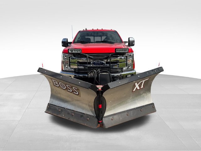 Used 2019 Ford F250 Lariat AWD/4WD image 2