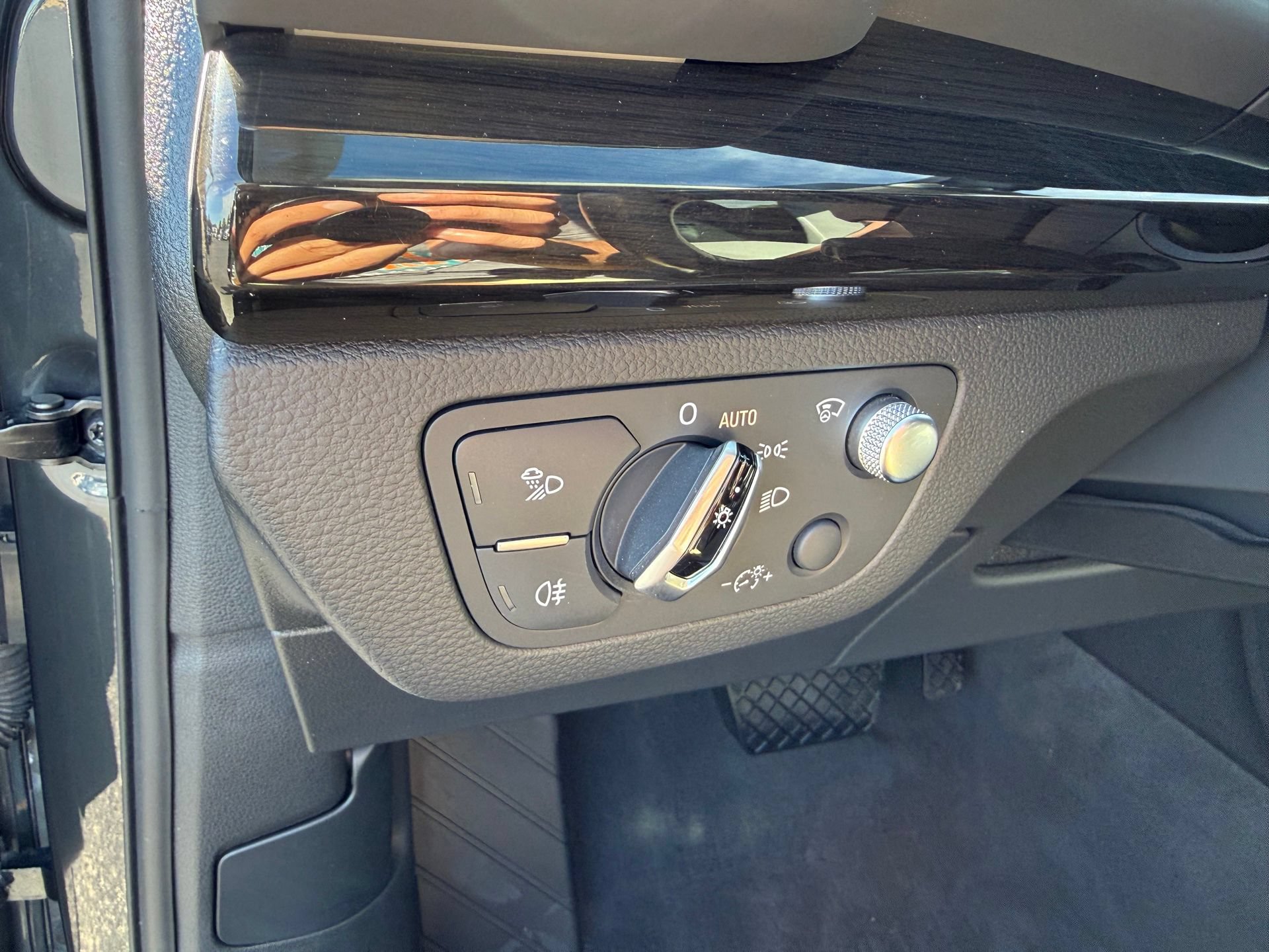 Used 2018 Audi Q5 Prestige AWD/4WD image 25