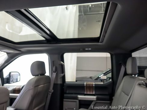 Certified 2019 Ford F150 Lariat w/ Equipment Group 502A Luxury AWD/4WD image 12