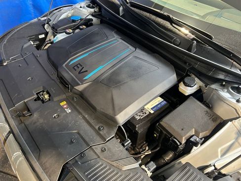 Certified 2023 Hyundai Ioniq 5 Limited image 30