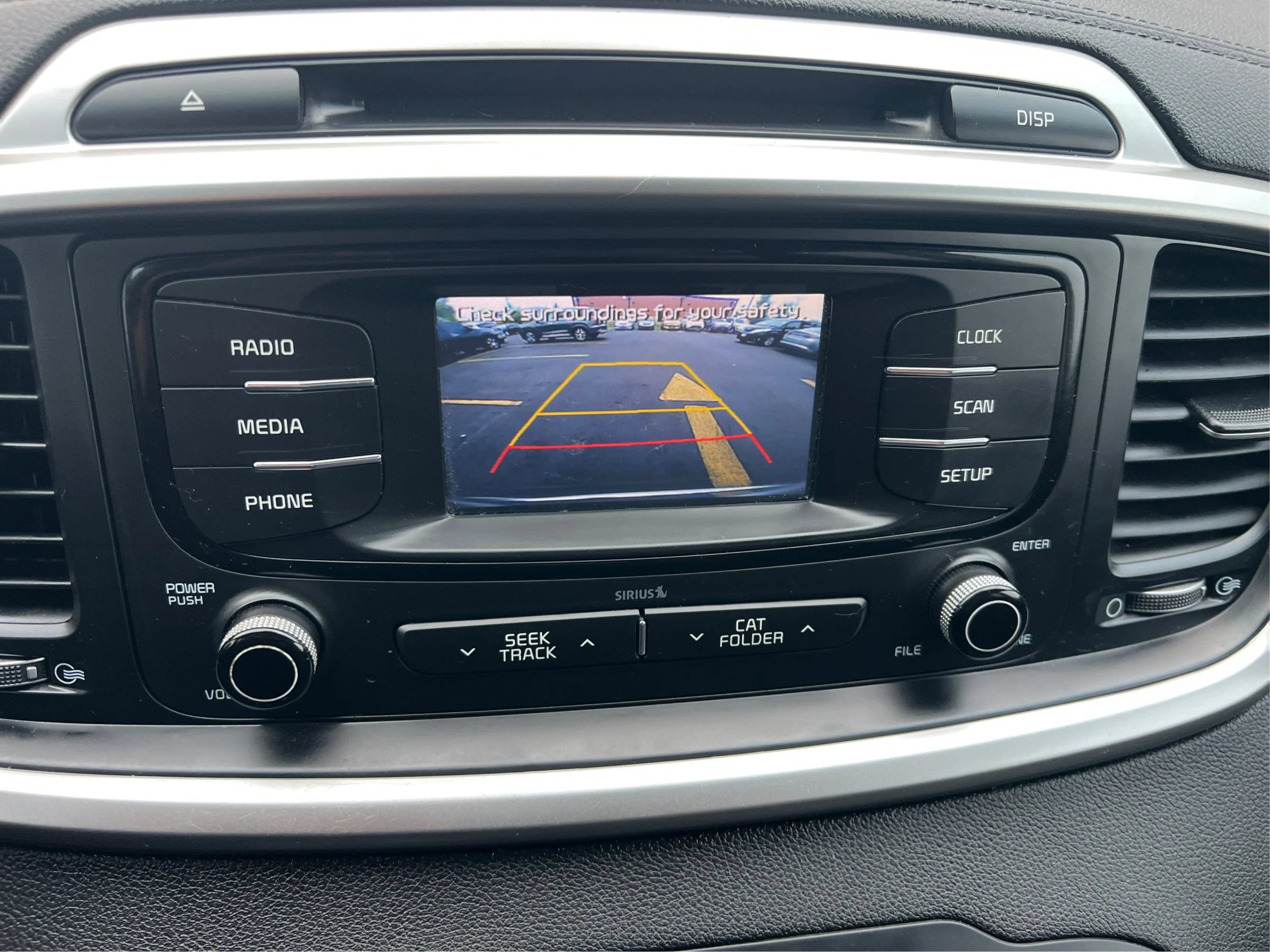 Used 2017 Kia Sorento AWD image 27