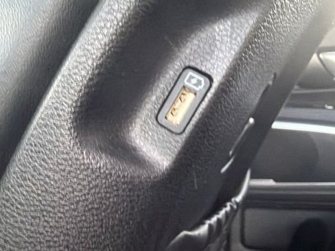 Used 2020 Kia Telluride S AWD/4WD image 20