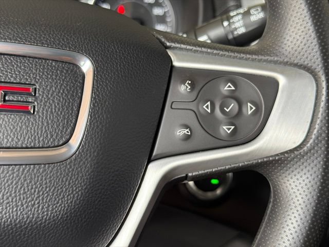 Used 2023 GMC Terrain SLE FWD image 24