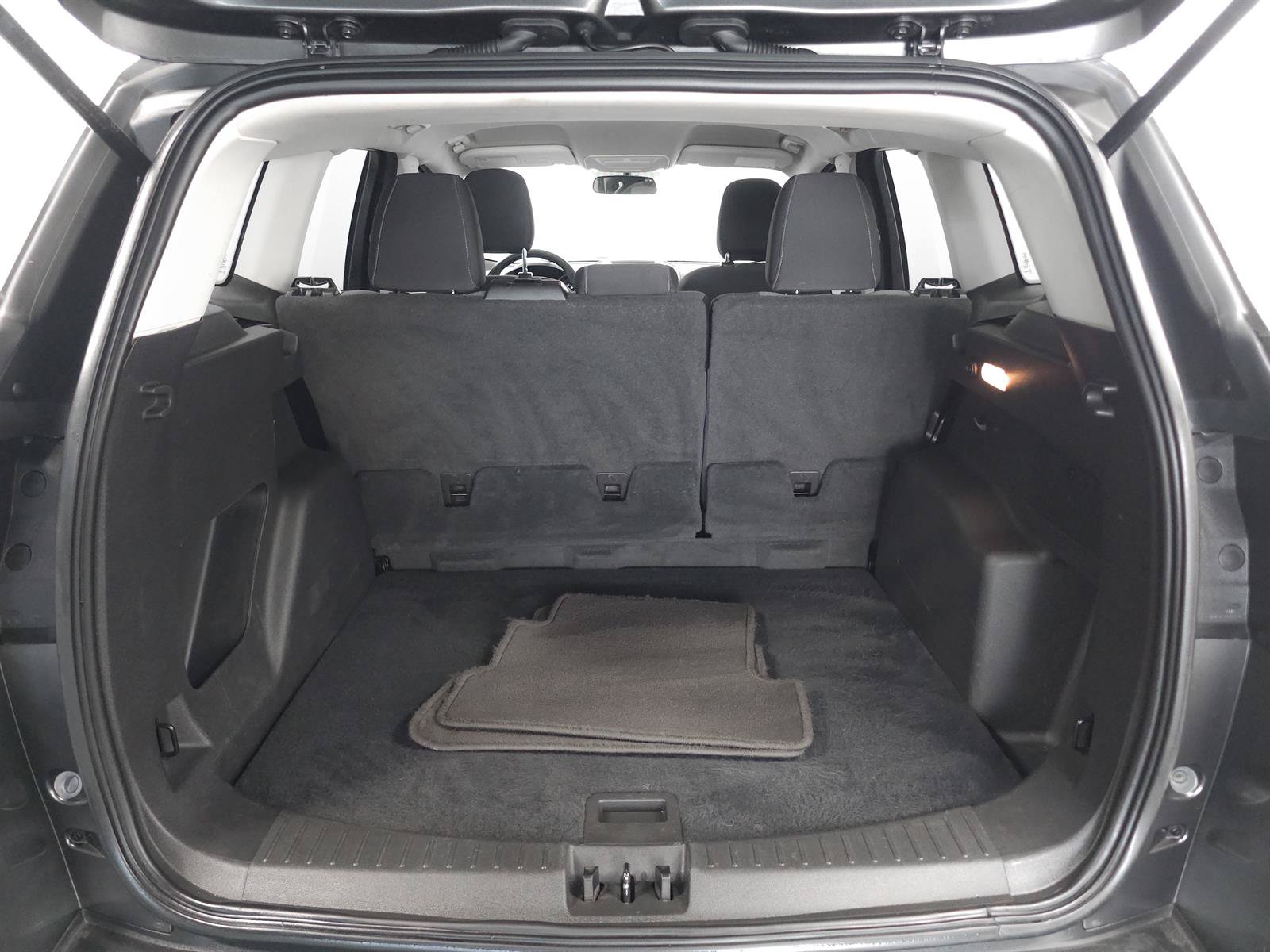 Used 2019 Ford Escape SE AWD/4WD image 12