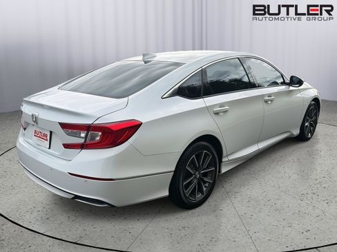 Used 2021 Honda Accord EX-L image 6
