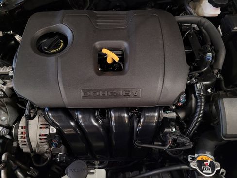 Used 2024 Kia Forte LXS w/ LXS Technology Package image 30