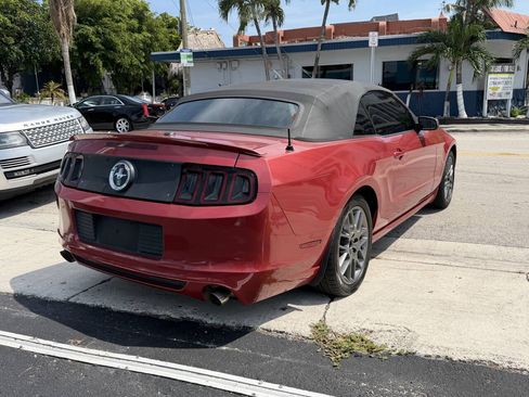 Used 2013 Ford Mustang Premium RWD image 6