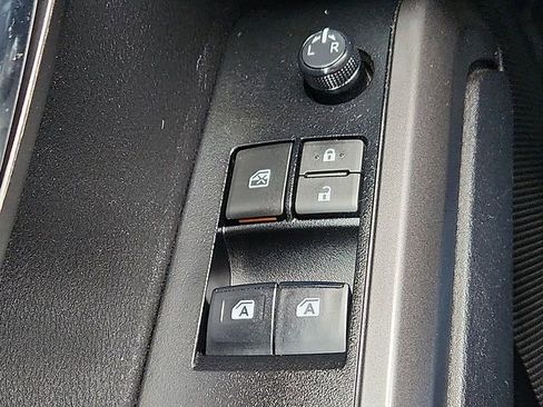 Used 2023 Toyota Tacoma TRD Sport w/ Technology Package RWD image 22