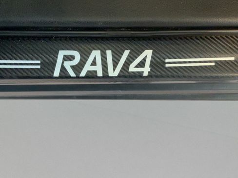 Certified 2022 Toyota RAV4 Limited AWD/4WD image 24