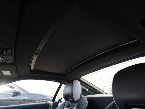 Used 2015 Mercedes-Benz SL 550 w/ White Arrow Edition image 66