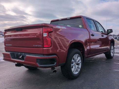 Used 2020 Chevrolet Silverado 1500 Custom w/ Custom Value Package image 7
