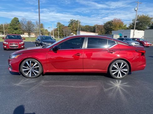Used 2022 Nissan Altima 2.5 SR image 8