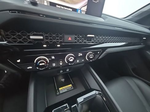 Certified 2025 Honda Accord Sport image 21