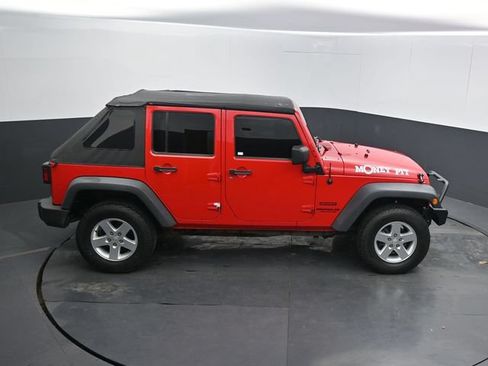 Used 2015 Jeep Wrangler Unlimited Sport w/ Quick Order Package 24S AWD/4WD image 50