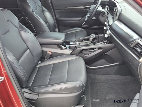 Certified 2024 Kia Telluride S w/ S Sunroof Package FWD image 16