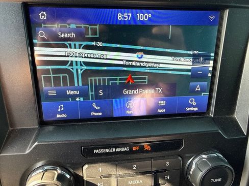 Used 2019 Ford F150 XLT w/ Equipment Group 302A Luxury AWD/4WD image 25