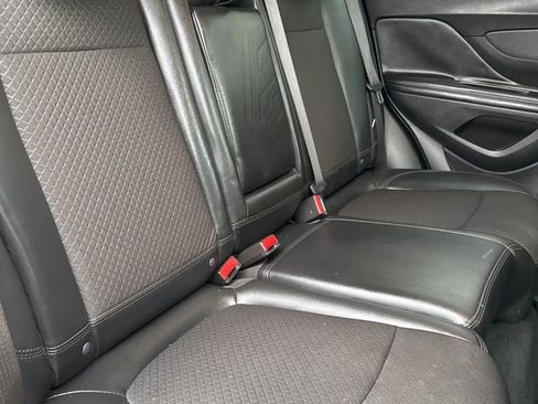 Used 2018 Buick Encore Preferred image 24