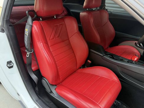 Used 2022 Dodge Challenger R/T Scat Pack RWD image 25