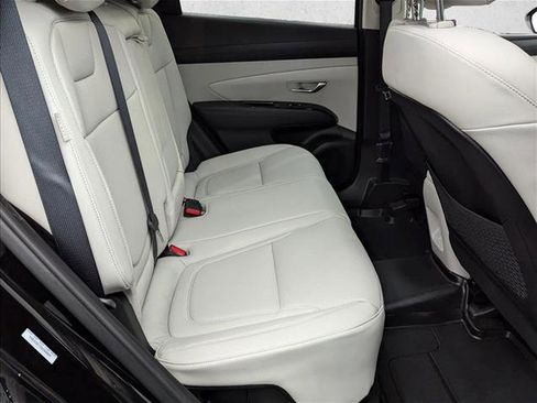 Certified 2025 Hyundai Tucson Limited image 20