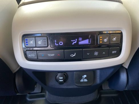 Used 2021 Hyundai Palisade Calligraphy image 26