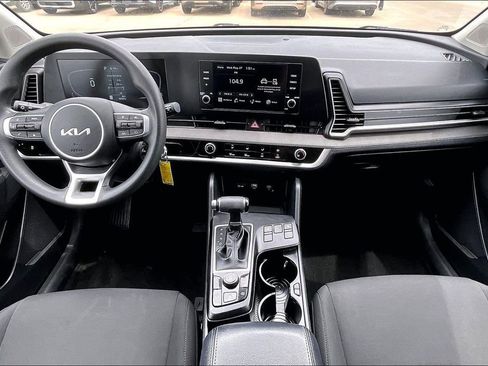Used 2023 Kia Sportage LX AWD/4WD image 15