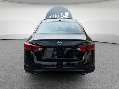 Used 2025 Nissan Altima 2.5 SR FWD image 5