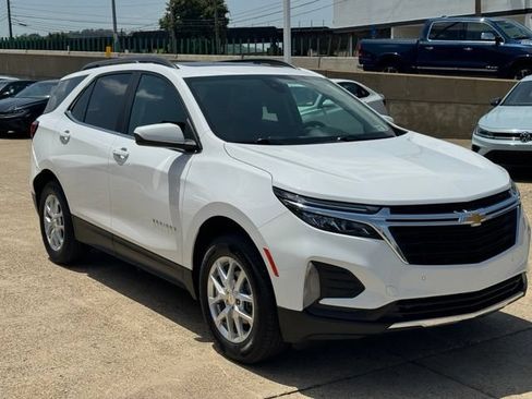 Used 2022 Chevrolet Equinox LT AWD/4WD image 8