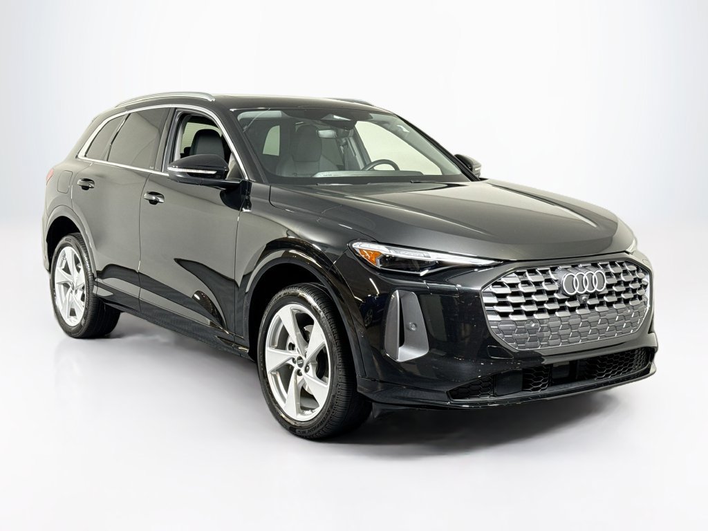 Used 2025 Audi Q5 Premium Plus w/ Premium Plus AWD/4WD image 7