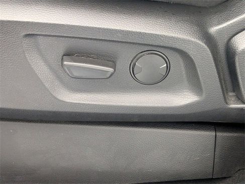 Used 2019 Ford Ranger Lariat w/ Equipment Group 501A Mid image 14