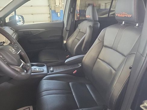 Used 2023 Honda Passport TrailSport image 15