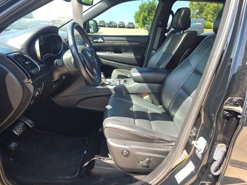 Used 2021 Jeep Grand Cherokee High Altitude AWD/4WD image 17
