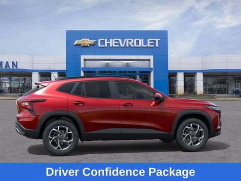 New 2026 Chevrolet Trax LT w/ Driver Confidence Package image 6