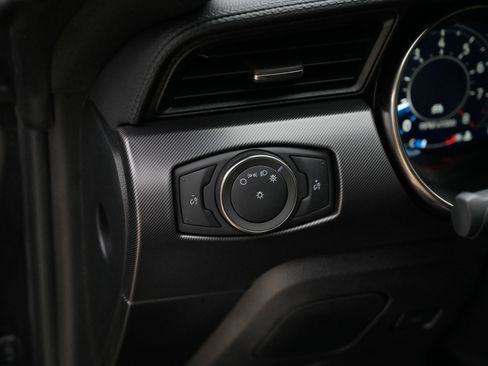 Used 2022 Ford Mustang Shelby GT500 w/ Technology Package image 24