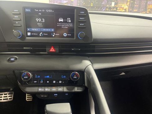 New 2025 Hyundai Elantra Sport image 17