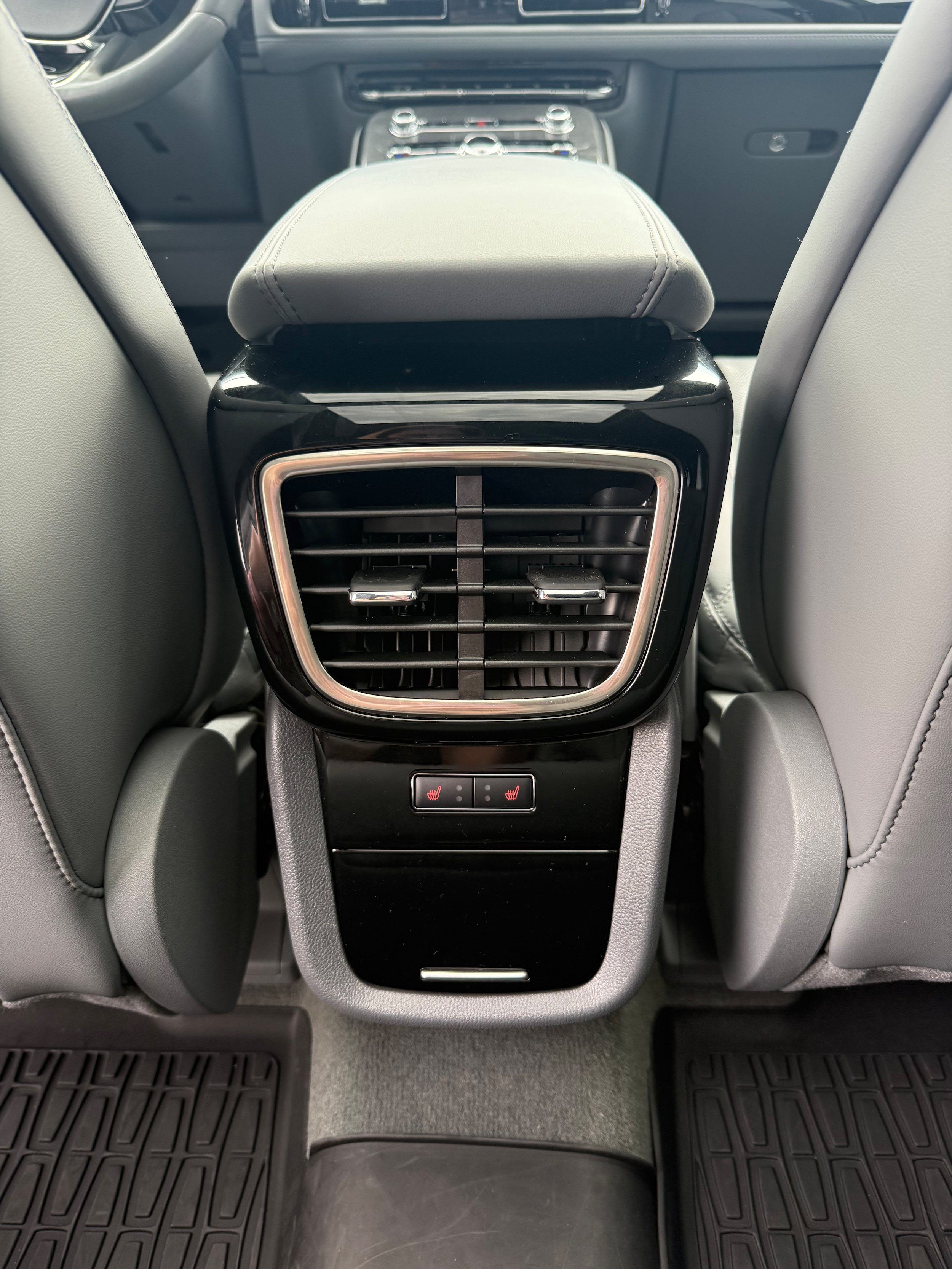 Used 2023 Lincoln Nautilus Reserve w/ Equipment Group 201A AWD/4WD image 21