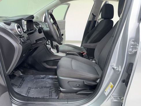 Used 2016 Chevrolet Trax LT image 11