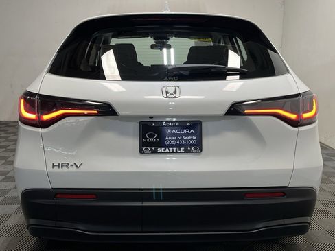 Used 2023 Honda HR-V LX image 21