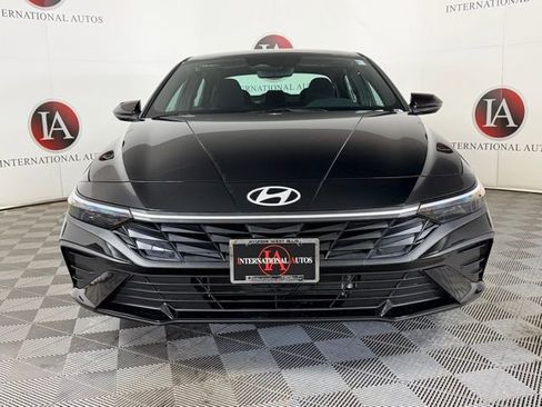 New 2026 Hyundai Elantra Sport FWD image 3