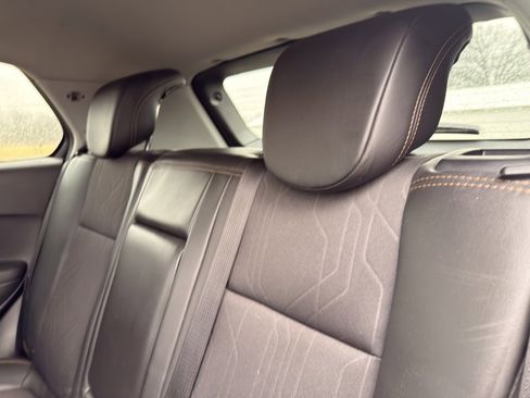 Used 2018 Chevrolet Trax LT w/ Driver Confidence Package image 44