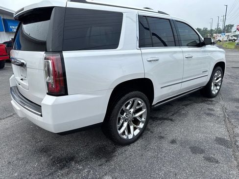 Used 2020 GMC Yukon Denali w/ Denali Premium Package AWD/4WD image 5