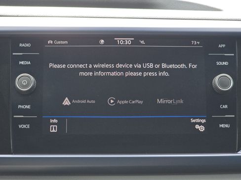 Certified 2023 Volkswagen Taos SE w/ Panoramic Sunroof Package AWD/4WD image 10